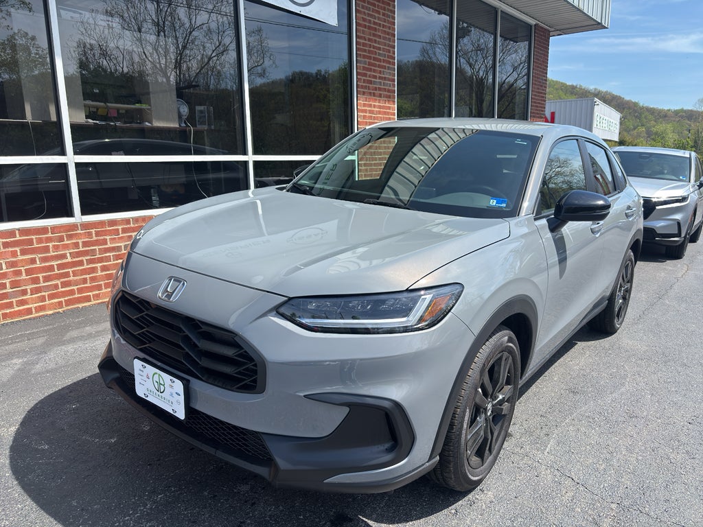 2026 Honda HR-V Sport in Urban Gray Pearl — front three-quarter view